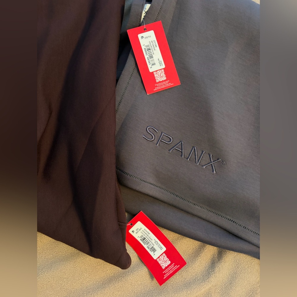 Nwt SPANX BUNDLE AirEssentials
Cocoon Cardigan Tr… - image 4